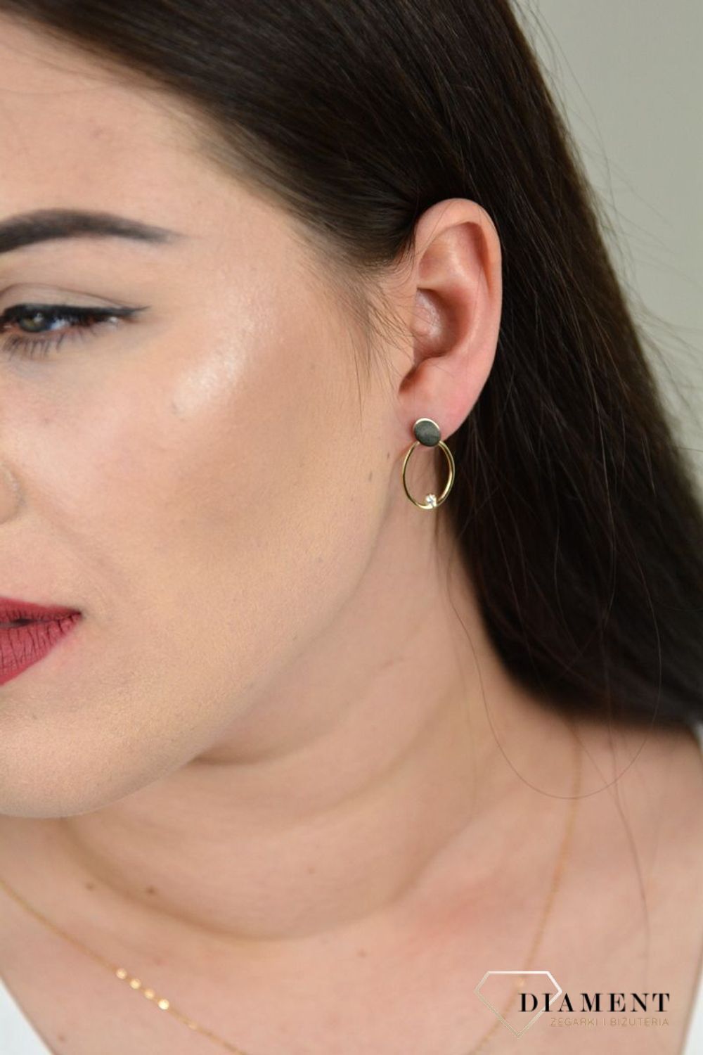 Złote kolczyki owal z błyszczącą cyrkonią KL 10007.jpg